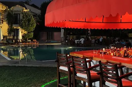 Harman Hotel 3*