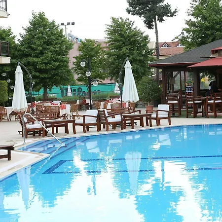 Hotel Harman 3*